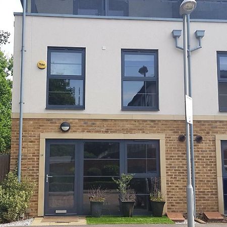 Sunderland Place Farnborough  Zewnętrze zdjęcie